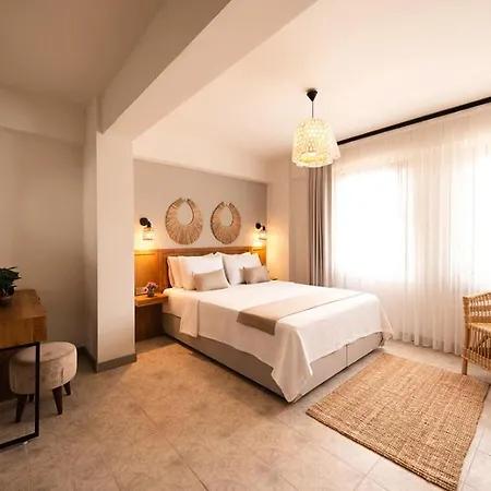 Perlacia Hotel *